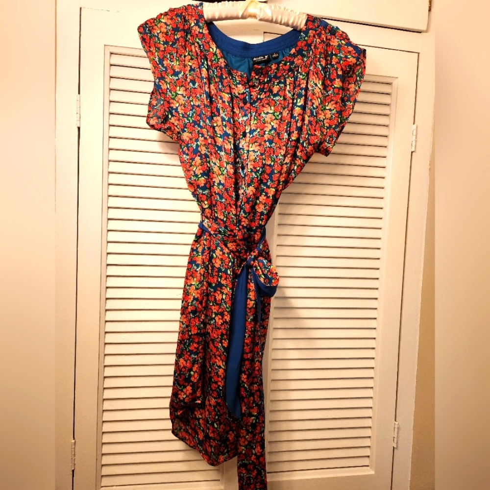 Floral dress, button up with tie, size 2